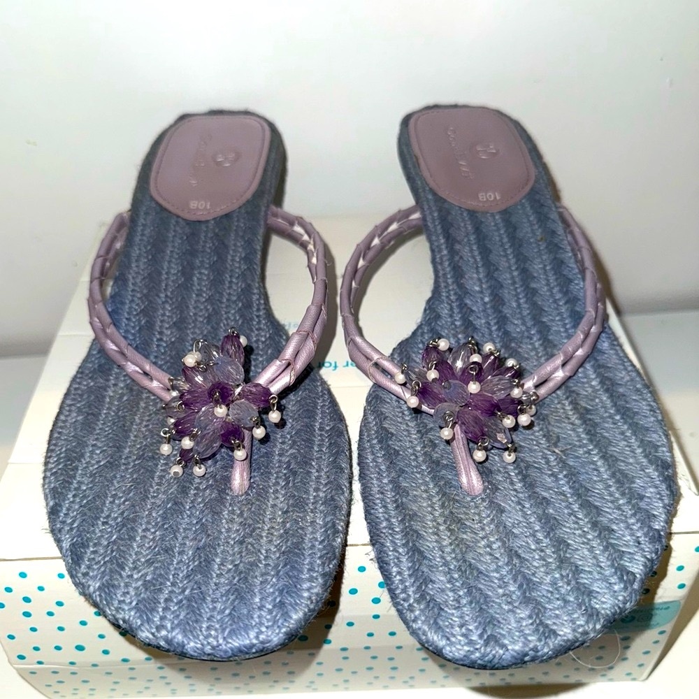Cole Haan Lavender Mindi Slip On 1/2 Kitten Heel Thong Sandals Size 10B